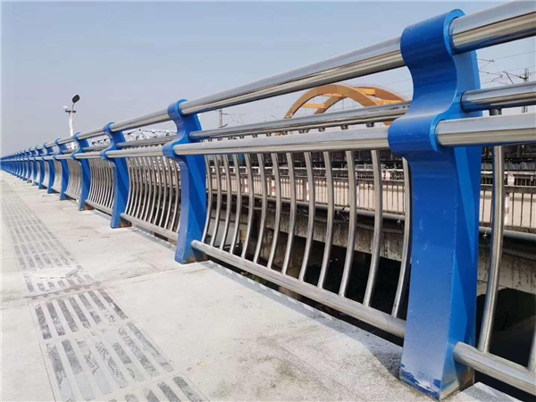 景德镇304不锈钢复合管护栏的生产工艺揭秘